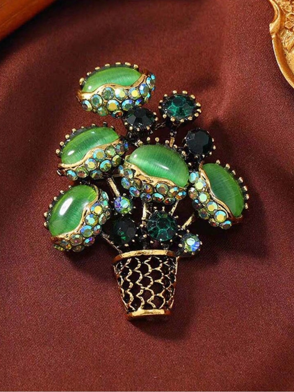Green Floral Crystal Bouquet Brooch - Vintage-Inspired Women Jewelry
